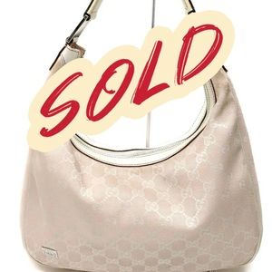 ❌❌SOLD❌❌Authentic Gucci shoulder Bag Pink Canvas